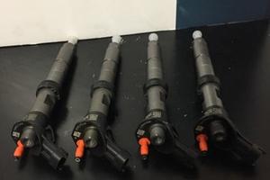 Iniettori bosch PIEZO codice 0445116059 NUOVI