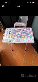 Tavolino alfabeto con sedia