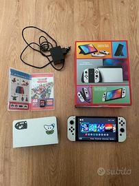 Nintendo Switch OLED 2023 + Dock + Mario Kart 8