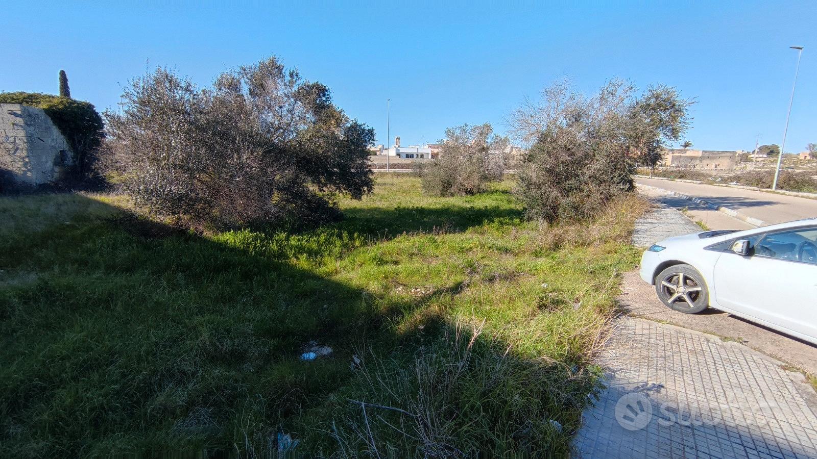 Terreno edificabile B4 da 750 mq in Vernole (LE) - Vista 3