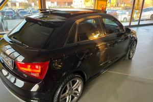 Audi A1 SPB 1.6 TDI 105 CV tetto apribile full