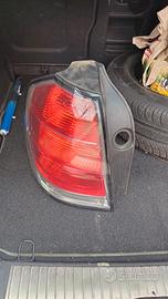 Fanale posteriore SX Opel Zafira B