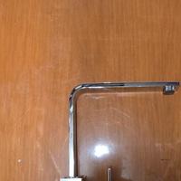 miscelatore alto girevole 