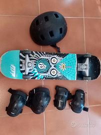 SKATE BOARD
