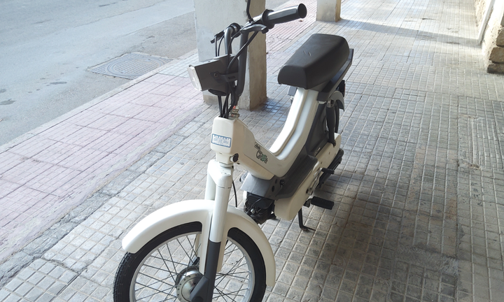 Ciclomotore atala con documenti