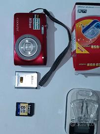 Nikon coolpix rossa s2600 14MP