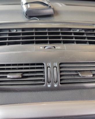 Bocchetta clima centrale FIAT CROMA del 2009