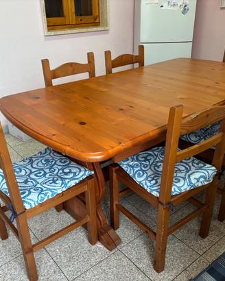 Tavolo da pranzo con 6 sedie