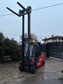 S107 Carello elevatore Linde H20