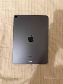 Ipad Air 5 (M1) 64GB Grigio + Smart Keyboard