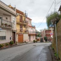 Appartamento a Itala Via Casalello 5 locali