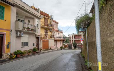 Appartamento a Itala Via Casalello 5 locali