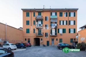BILOCALE CON BOX E CANTINA