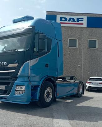 Iveco Stralis XP 570 Full optional + Pelle