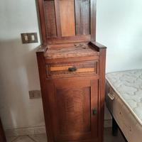 Como con specchiera e due comodini 1920/30