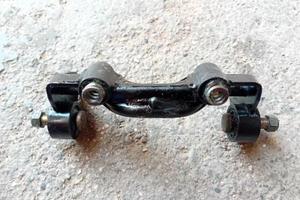 Telaietto supporto motore booster