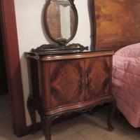 Coppia di comodini stile Chippendale, anni 50