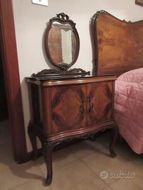 Coppia di comodini stile Chippendale, anni 50