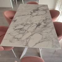 Tavolo in marmo Calligaris