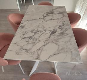 Tavolo in marmo Calligaris