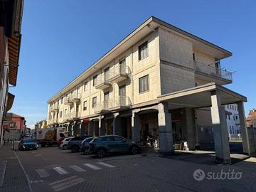 VINOVO - BOX AUTO SINGOLO