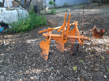 Attrezzatura per trattore agricolo