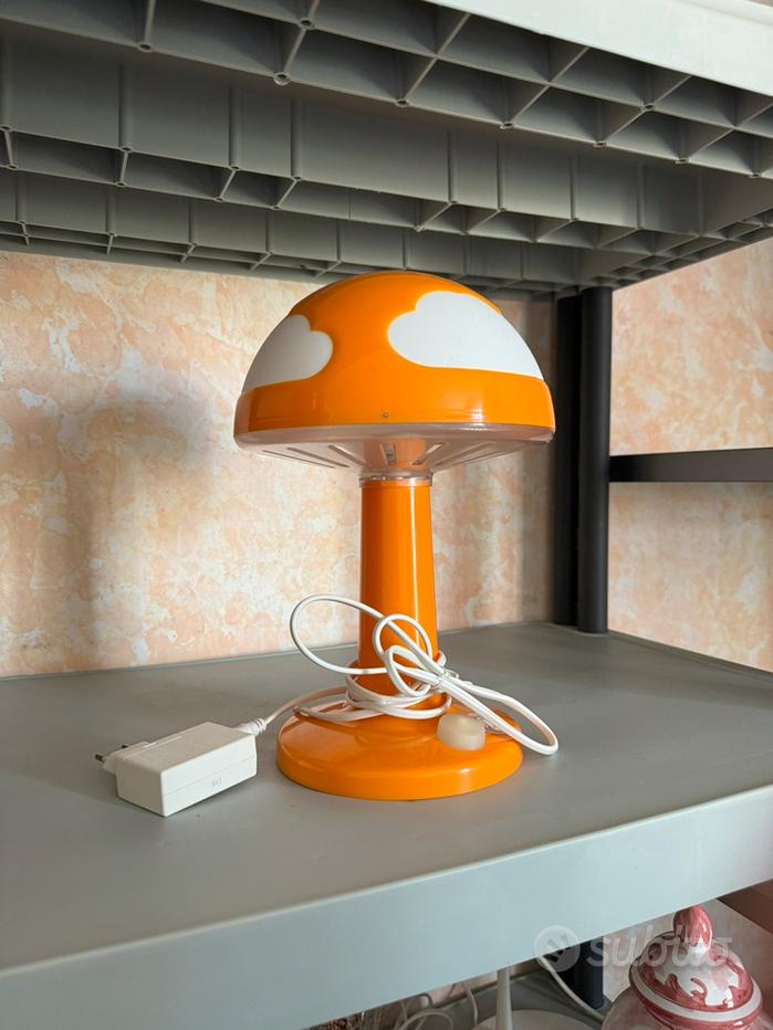Ikea lampade da tavolo Mobili usati