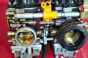 xtz750 super tenere carburatori