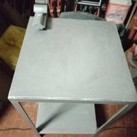 tavolo in ferro con smorza 