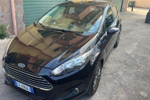 Ford Fiesta 1.5 TDCi 75CV 5 porte Titanium