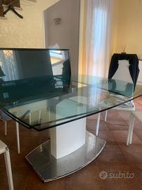 Tavolo + 4 sedie