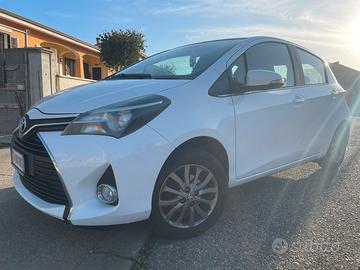 Toyota yaris 2016