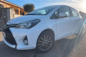 Toyota yaris 2016