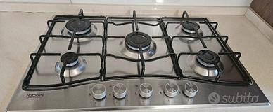 Fornello 5 fuochi a gas Holtpoint Ariston