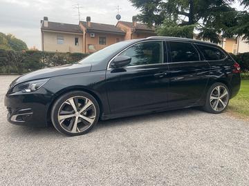 Peugeot 308 SW 1.6 BlueHDi GT Line - full opional