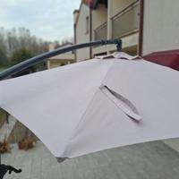 Ombrellone decetrato 3x3 e basamento