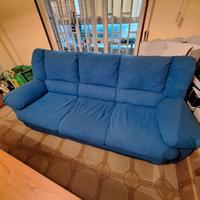 camera da pranzo e divano