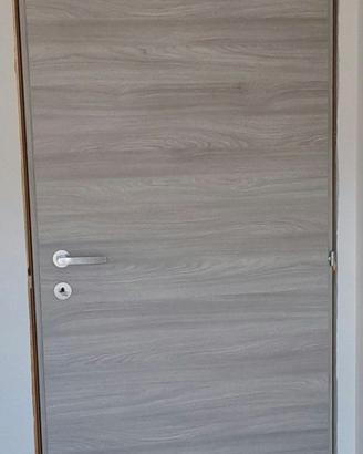 Porte interne 80x210 reversibili in laminato