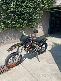 Aprilia sx 50 2011