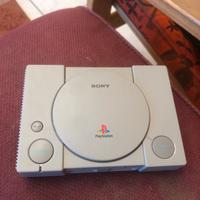 Playstation 1 con 20 giochi preinstallati
