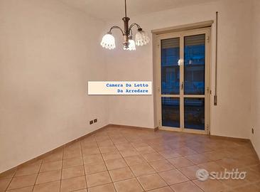 CIAMPINO BILOCALE SEMI-ARREDATO Con BALCONE