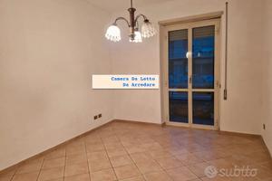 CIAMPINO BILOCALE SEMI-ARREDATO Con BALCONE