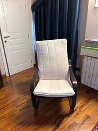 Poltrona modello Poang Ikea