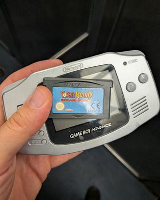 gameboy advanced & yoshi island 