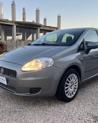 Fiat Grande Punto 1.3 MJT 75 CV 5 porte Dynamic