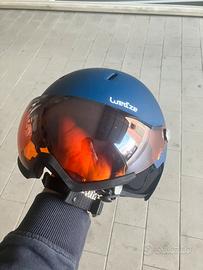 Casco sci con visiera