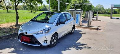 Toyota yaris 1.5 5 porte 67000 km