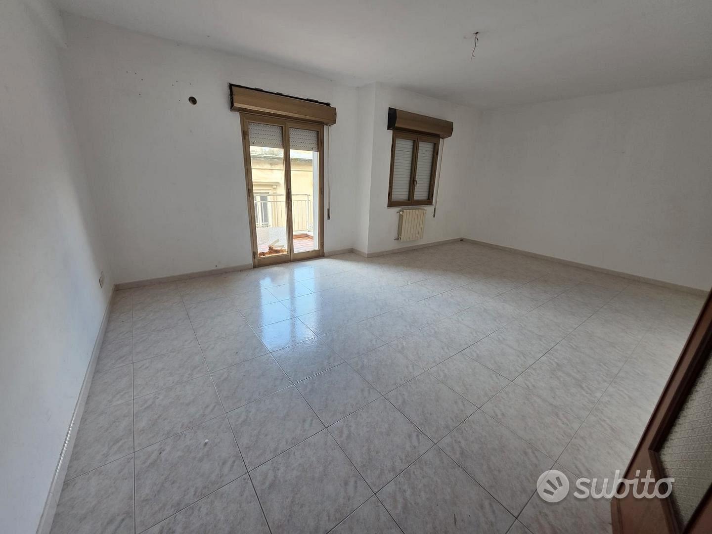 Castelvetrano appartamento vani 4 in centro - Vista 3