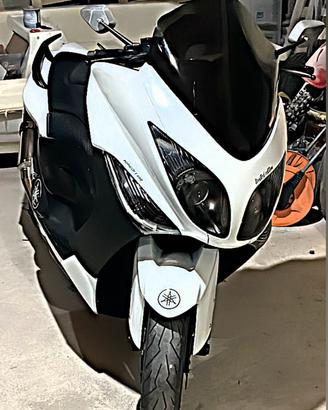 Yamaha T-Max 2008