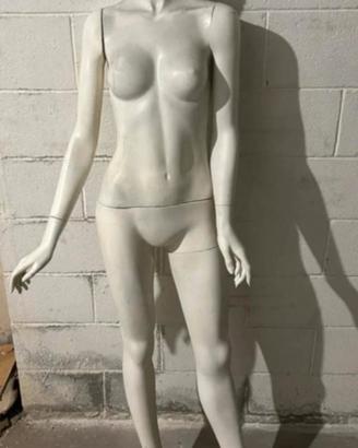 Manichino Donna